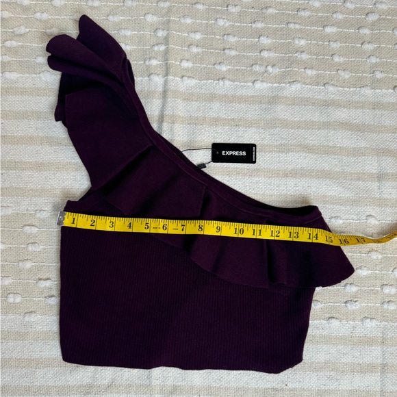 Express Body Contour One Shoulder Cropped Sweater Tank purple size large - Picture 8 of 11